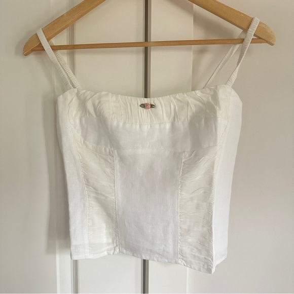 NEW Reformation Emery Linen Top Flower Detail White Ivory | size 2 - Picture 6 of 12
